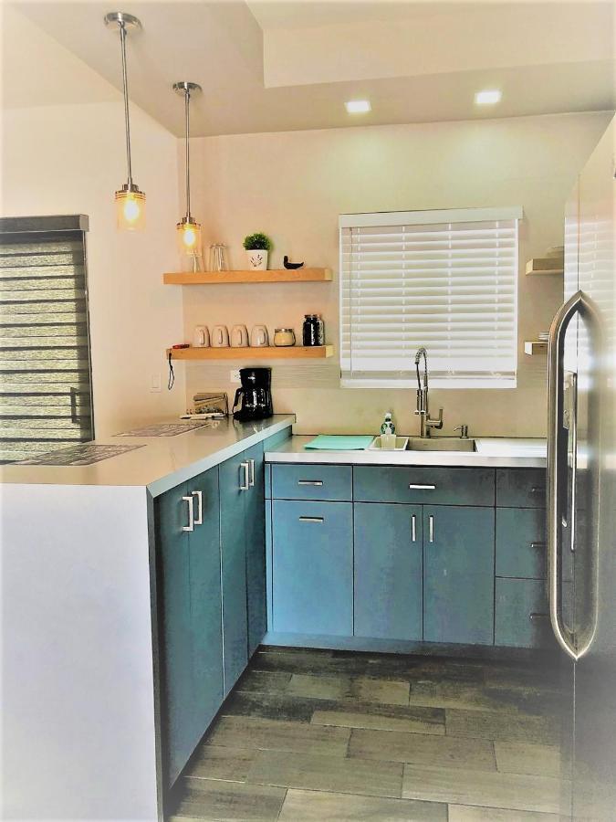 Lovely 1 Bedroom Apartment W/Private Parking Ενσενάντα Εξωτερικό φωτογραφία